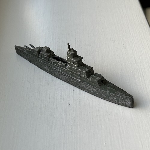 Crescent toys hms cumberland - crescent,