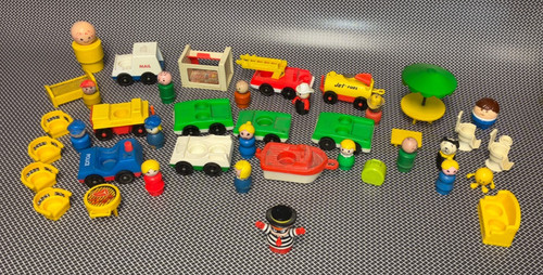Vintage little people fire - vintage,