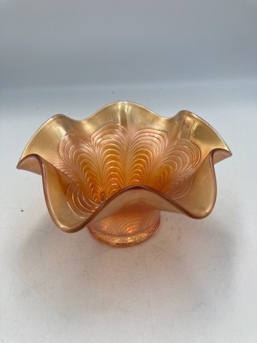 Vintage fenton ruffled - ruffled, edge