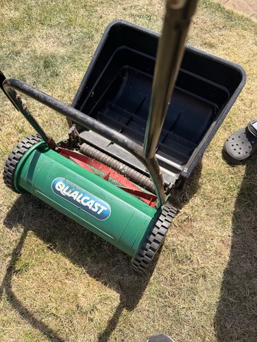 Qualcast push lawnmower - push,