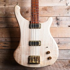 2008 Rickenbacker 4004 Cheyenne II Bass In Mapleglo