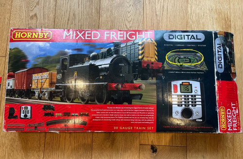 Hornby mixed freight digital - hornby,
