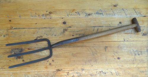 Vintage brades garden fork - brades,