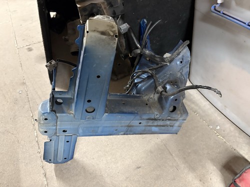 Suzuki swift chassis - chassis, leg