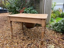 Pine Table 