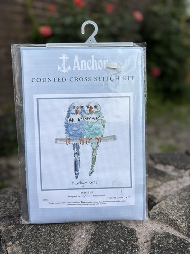 Unused anchor cross - unused, stitch