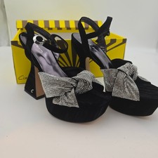 Circus women audrea jewel - circus,