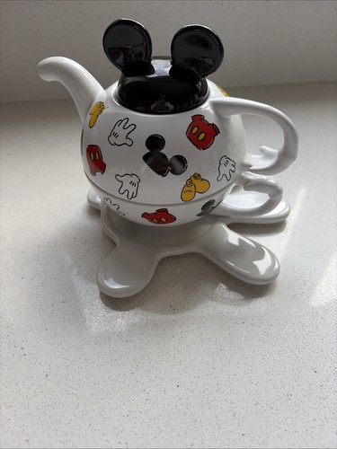Mickey mouse cup - mouse,