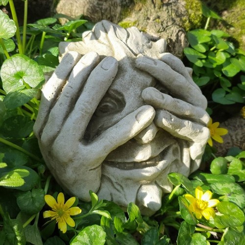 Peeping green man - peeping, stone