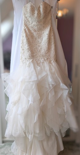 Sample ivory fishtail - ivory,