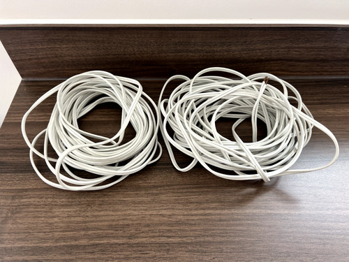 Pair white speaker cables - speaker, 9m