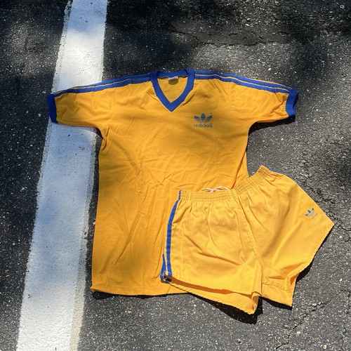 Vintage 70s 80s adidas trefoil - vintage,