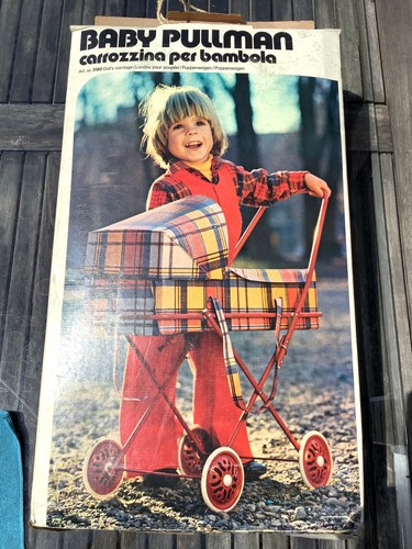 Vintage 1970s baby - baby, pullman