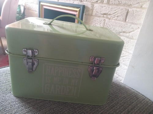 House clearance item - house,