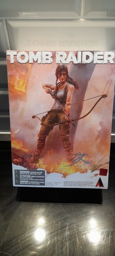 Tomb raider collectors edition - tomb,