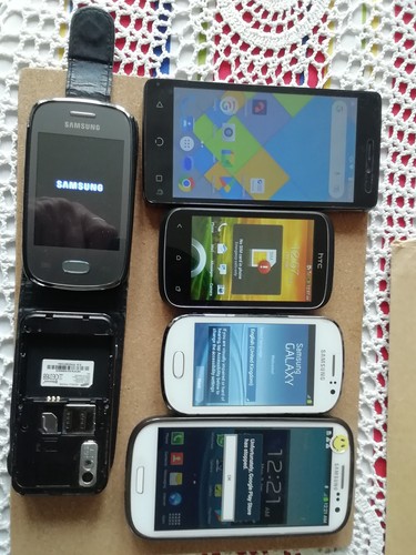 Job lot mobile phones - lot,