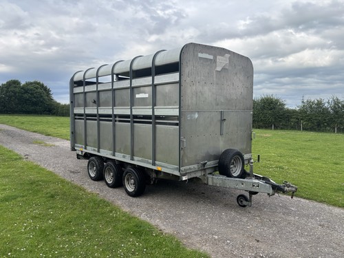 Ifor williams tri - ifor, tri-axle