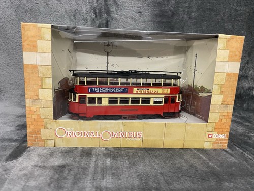 Corgi feltham tram london - feltham,