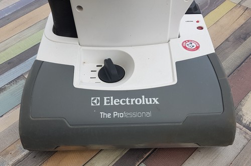 Electrolux upright bagged - electrolux,