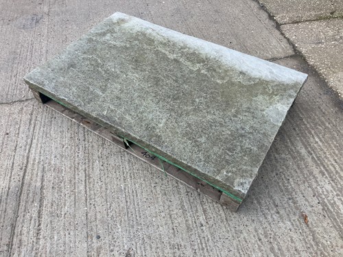 Reclaimed sand stone - 48", 30"