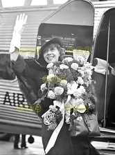 Photo mistinguett at croydon - mistinguett,