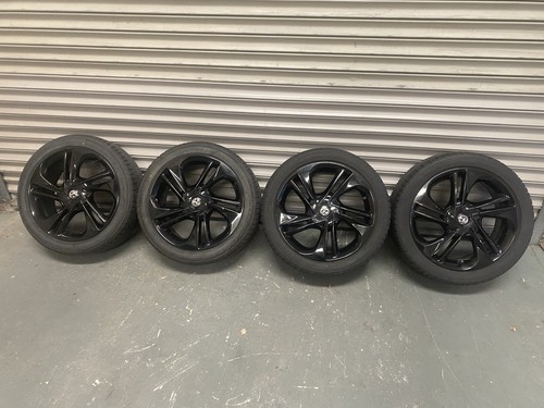 Vauxhall corsa set 4 - corsa,
