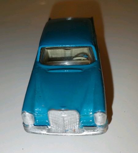 Dinky toys 186 mercedes - dinky,
