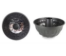 Round Non Stick Fluted Cake