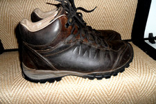 BEAUTIFUL DESIGNER MEINDL PFLEGE II BOOTS SIZE 8.5 ( 42.5 ) VGC COST OVER 200.00