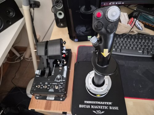 Thrustmaster warthog joystick - thrustmaster,