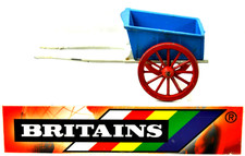 40F / 9500 Britains FARM TUMBREL BLUE Die-cast CART Trailer 4 One HORSE VGC
