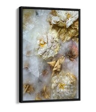 BUNCH OF FLOWERS IN WATER HOME