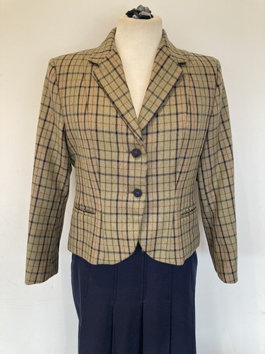 Top quality green tweed - top, lead