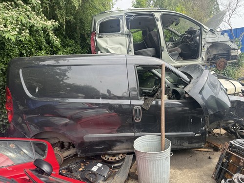 Breaking 2013 vauxhall - 2013, combo