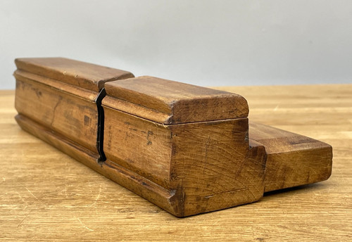 Vintage large complex moulding - vintage,