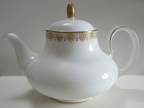 Vintage royal doulton bone - doulton,