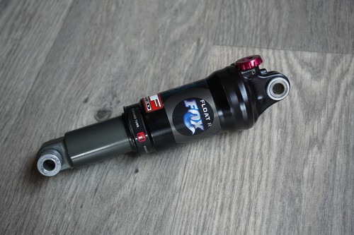 Fox float rear - shock, air