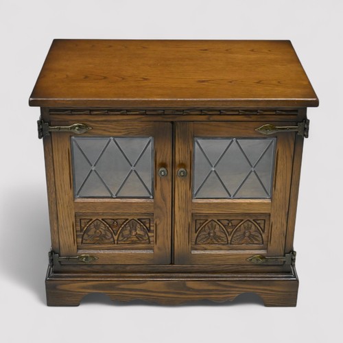 Old charm video stand - ,