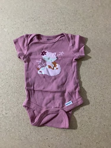 Gerber newborn baby onesie - gerber,