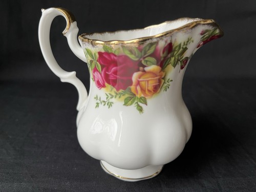 Royal albert old country - country, roses