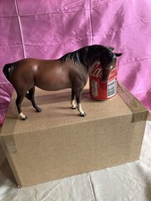 Beswick Matt Brown Mid Size