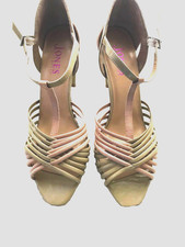 New size4 shoes by Jones