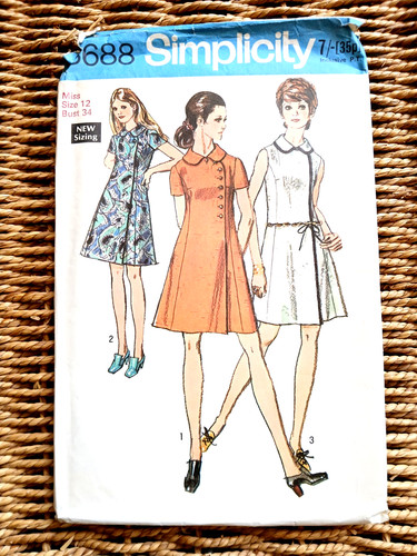 Vintage 1970s 1960s simplicity - vintage,