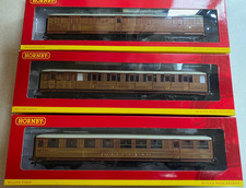 Hornby Rake of 3 LNER Coaches