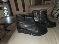 Ladies Boots Size 4 From TU