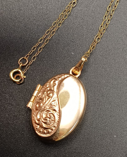 9ct gold 375 photograph locket - gold,