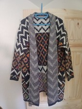 Unusual Azara Long Aztec style