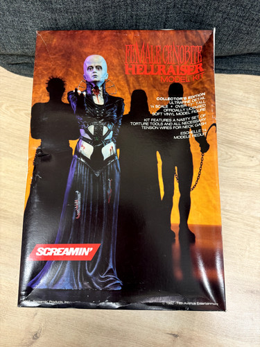 Screamin female cenobite - screamin,