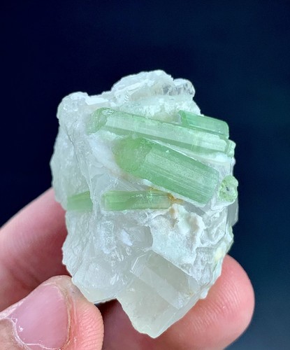 136 carat tourmaline - 136, crystal