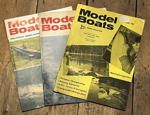 Vintage 1960 model - model, boats
